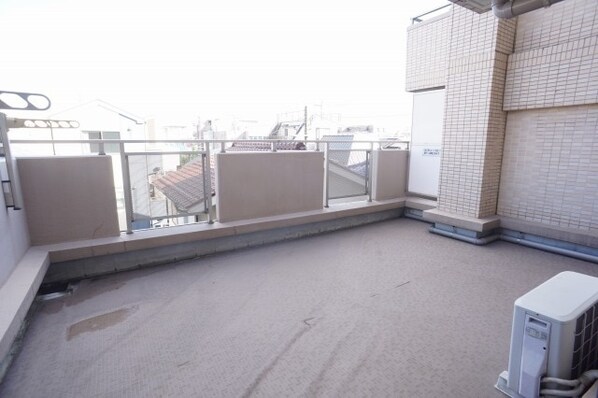 ラヴィアン オランジュの物件内観写真